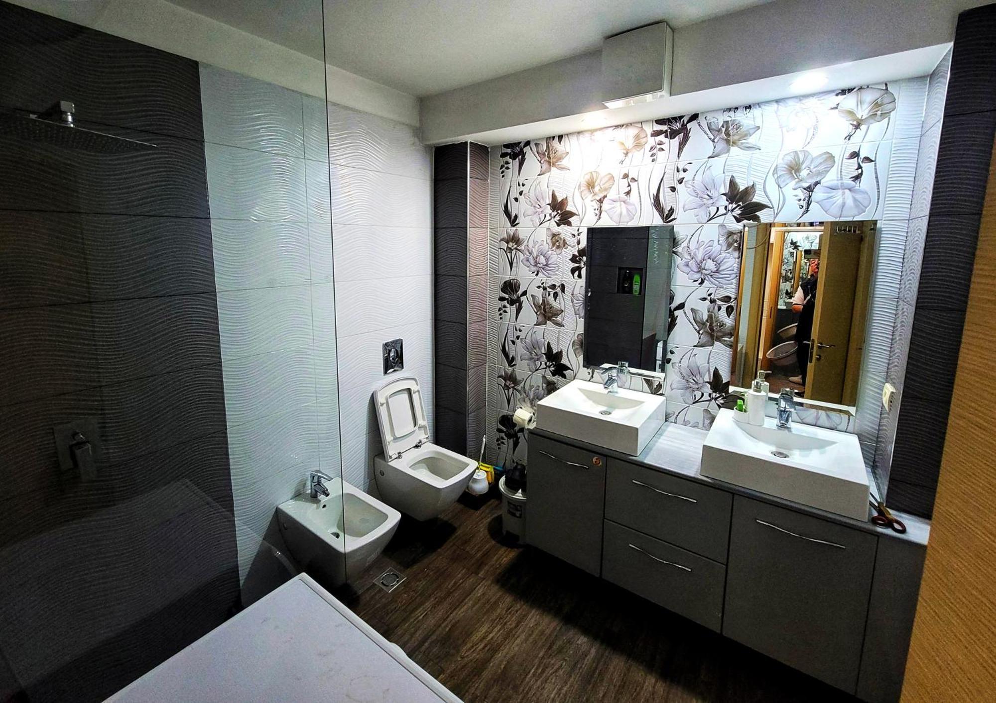 Spacious And Cozy Apartment Tirana Kültér fotó